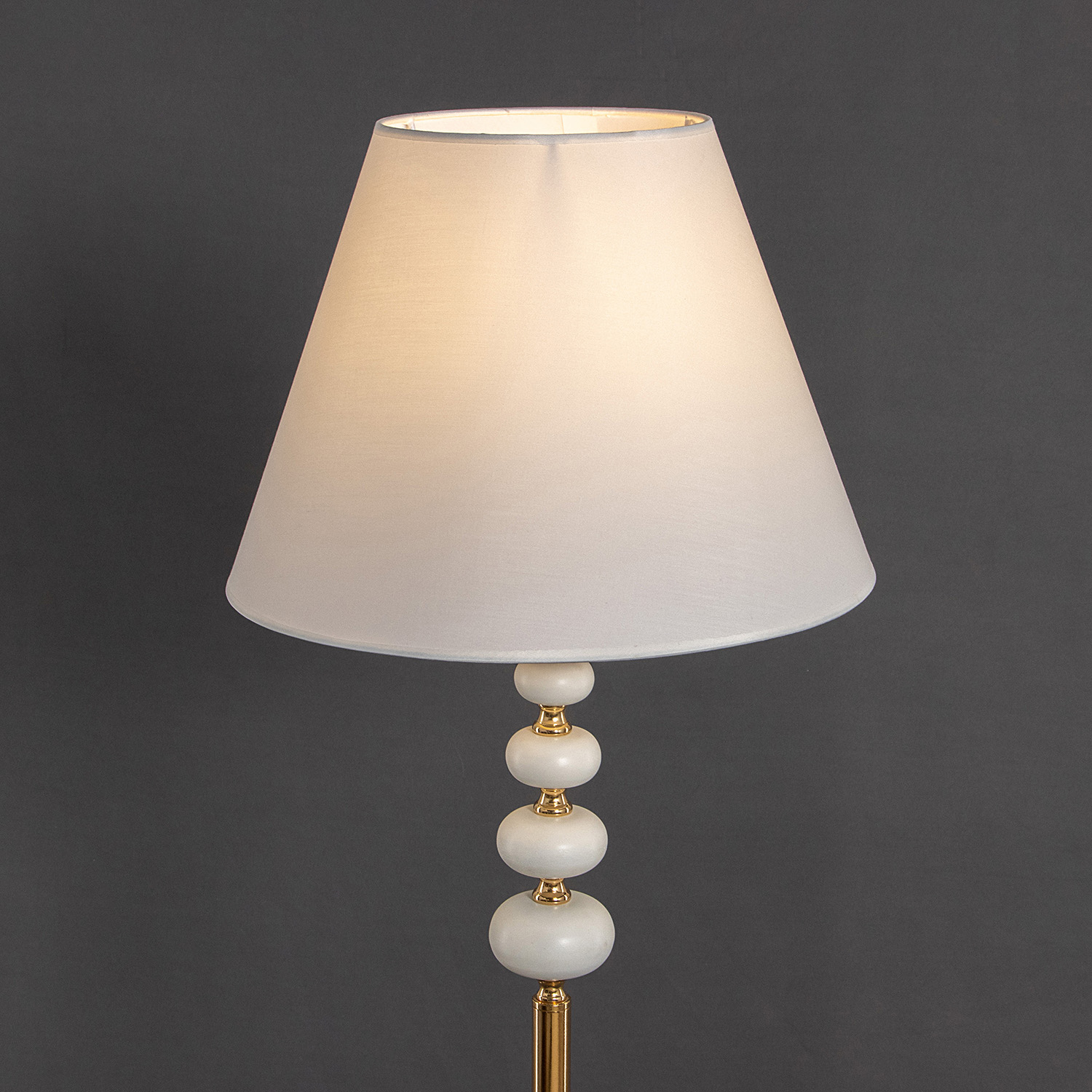 Торшер 11165/1F CR+BK WT Е27 40Вт  *1