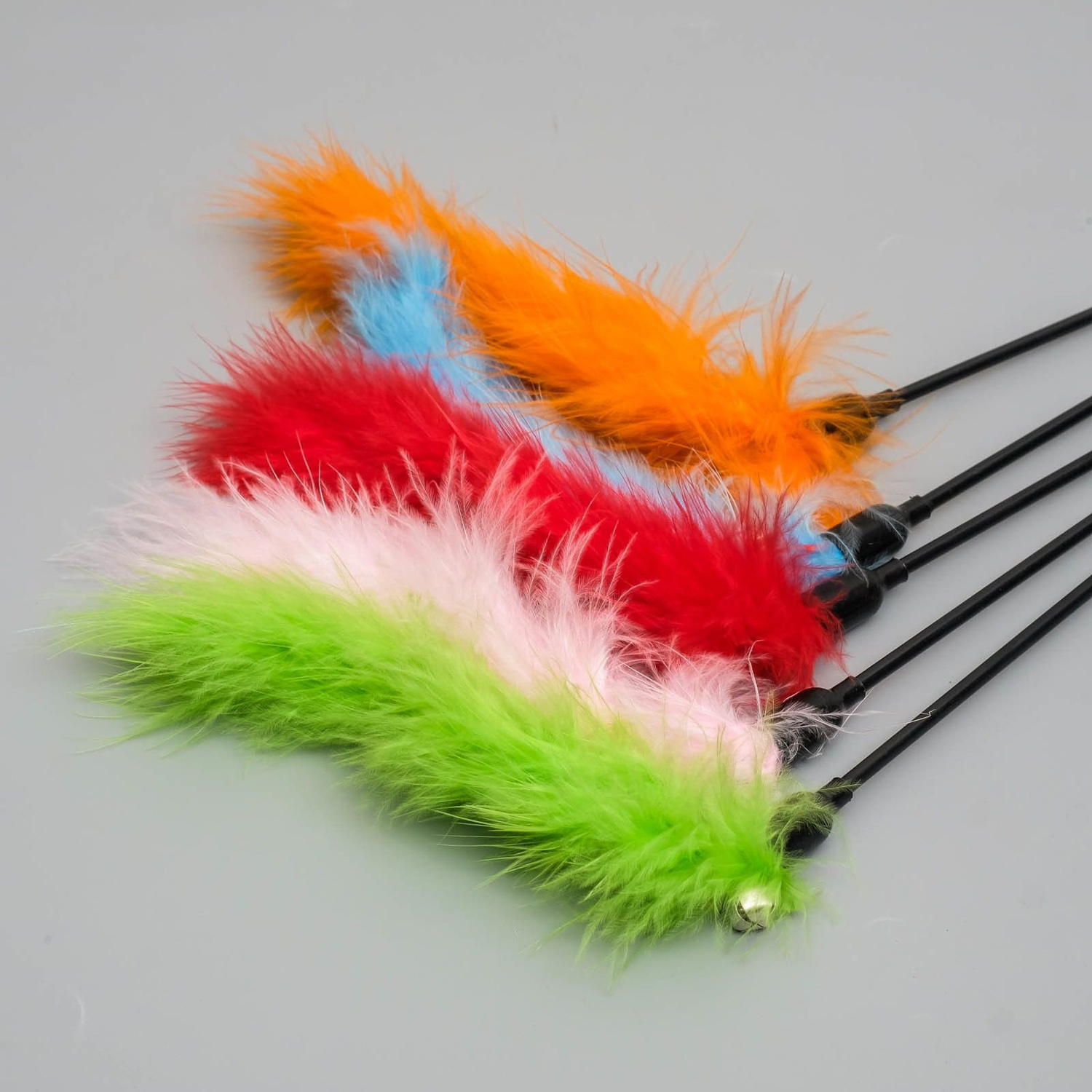 яяяДразнилка пуховая "Хвостик", микс цветов 875374