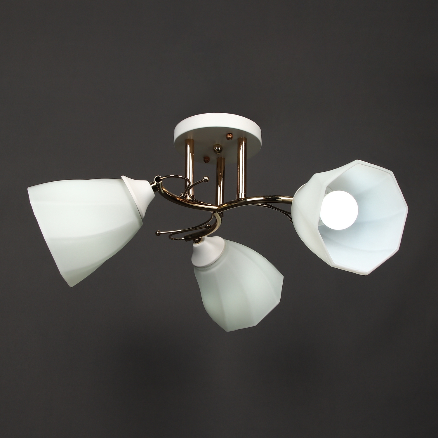 Люстра Verner Lighting А2963/3, 40 Вт, E27, 3 лампы, белый/золото