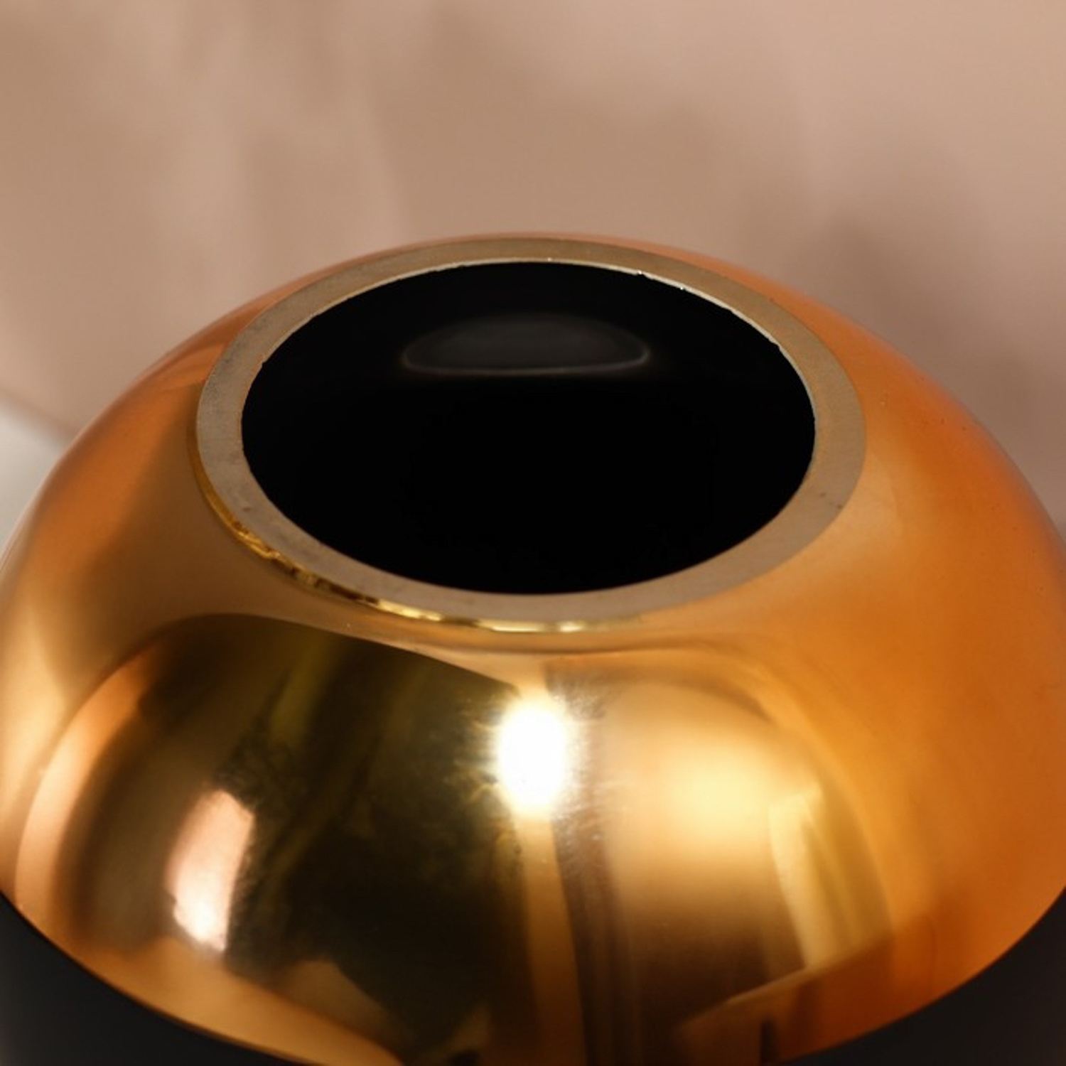 Ваза «Богемия Голд» из черного стекла, 22 х 20 х 20 см