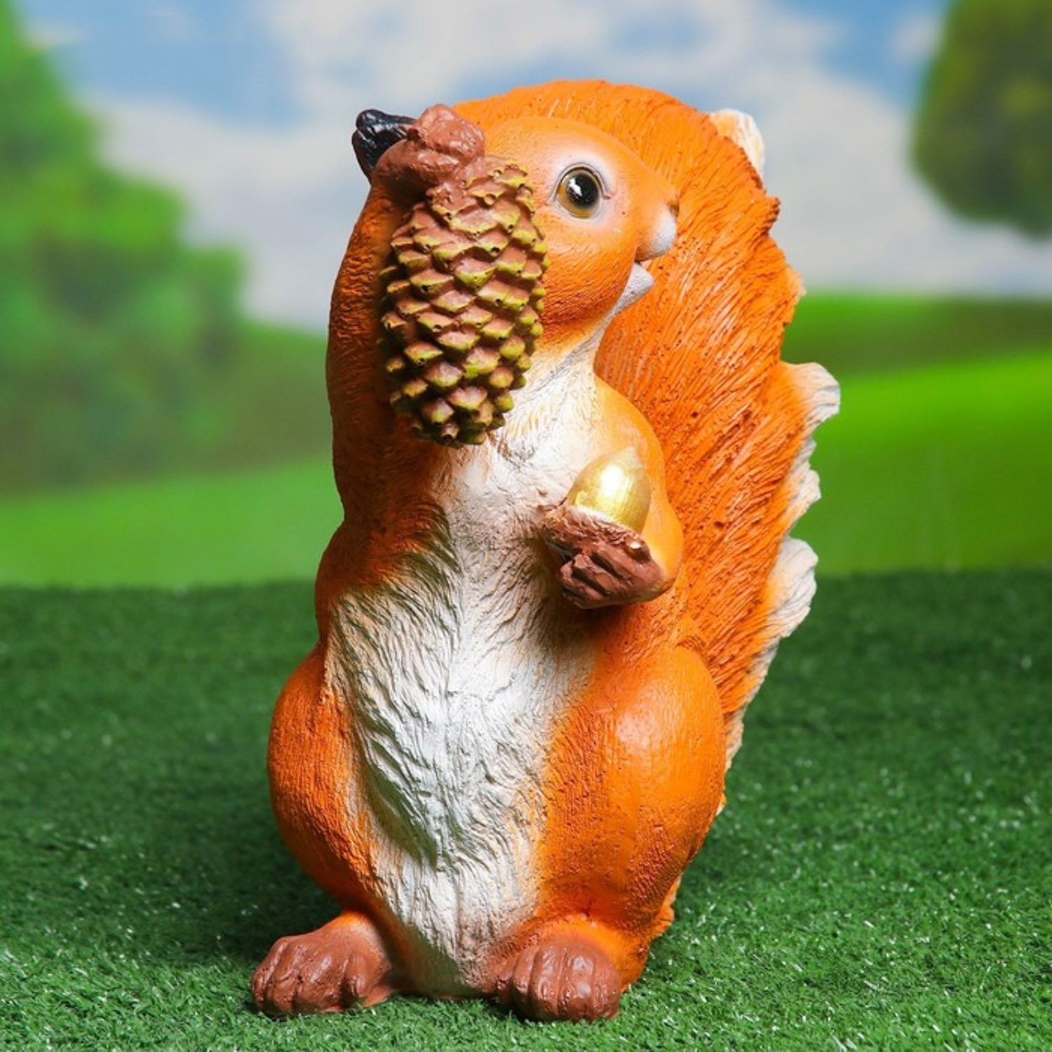 Садовая фигура "Белка с шишкой" 12*27*28 см 1090063 Садовая фигура "Белка с шишкой" 12*27*28 см 1090063