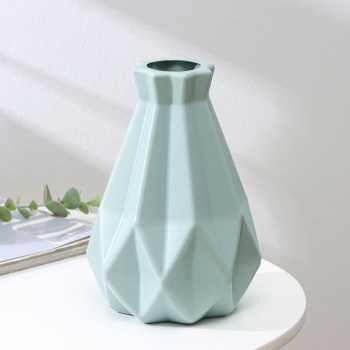 Ваза для цветов 15х20,5 см, цвета МИКС   4431172