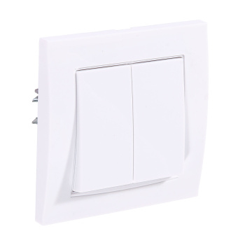 Розетка Бриллиант СП 1-мест. белая сз с крышкой 16А IP20 UNIVersal 7947649 *10100 Розетка Бриллиант СП 1-мест. белая сз с крышкой 16А IP20 UNIVersal 7947649 *10100