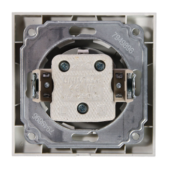 Розетка Бриллиант СП 1-мест. серебро сз с крышкой 16А IP20 UNIVersal 7949896